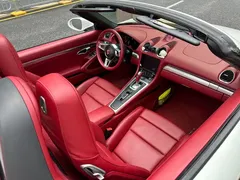2022 Porsche 718 Boxster 2.0T, белый — фото 14