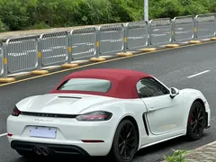 2022 Porsche 718 Boxster 2.0T, белый — фото 15