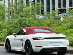 2022 Porsche 718 Boxster 2.0T, белый — фото 18