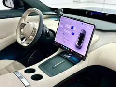 2025 Xiaomi YU7 4WD Max, зелёный — фото 12