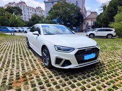 2020 Audi A4L 40 TFSI, белый — фото 3