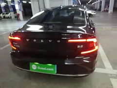 2021 Volvo S90 B5 Luxury, чёрный — фото 4
