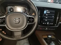 2021 Volvo S90 B5 Luxury, чёрный — фото 6