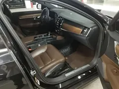 2021 Volvo S90 B5 Luxury, чёрный — фото 19
