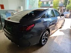 2022 MG MG5 180DVVT CVT Luxury — фото 7