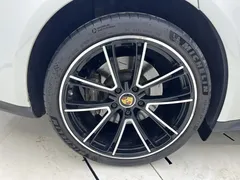 2021 Porsche Panamera 4 Sport Turismo 2.9T, белый — фото 17