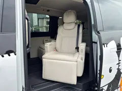 2025 Li Auto MEGA Home, белый — фото 13
