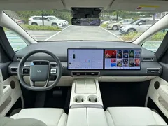 2025 Li Auto MEGA Home, белый — фото 24