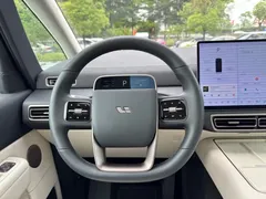 2025 Li Auto MEGA Home, белый — фото 25