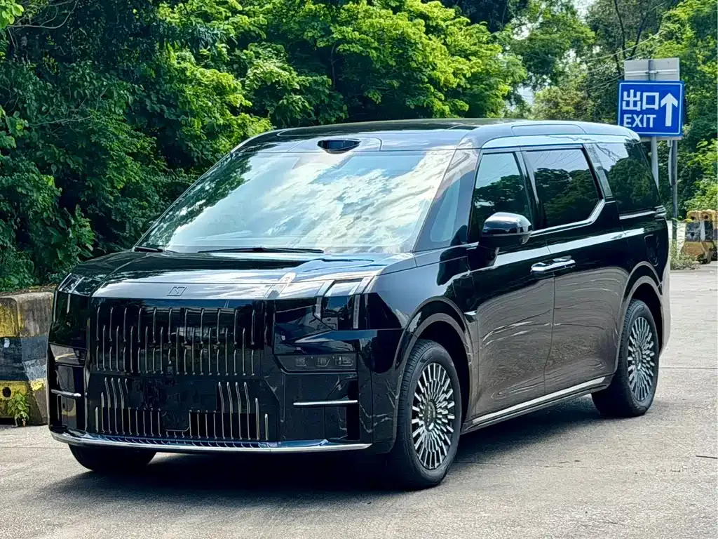 2024 Zeekr 009 4WD 108kWh