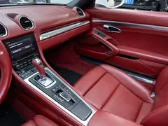 2022 Porsche 718 Boxster 2.0T, белый — фото 12
