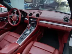 2022 Porsche 718 Boxster 2.0T, белый — фото 24