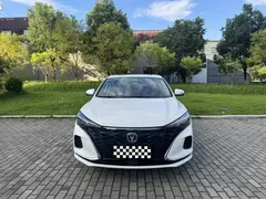 2022 Changan Eado PLUS 1.4T GDI DCT Premium, белый — фото 2