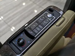 2021 Toyota Vellfire Hybrid 2.5L HV Premium, чёрный — фото 11