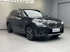 2022 BMW X3 xDrive25i M — фото 3