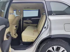 2021 Toyota Highlander 2.0T 2WD Elite 7 — фото 11