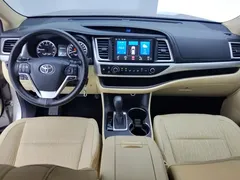2021 Toyota Highlander 2.0T 2WD Elite 7 — фото 12