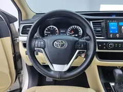 2021 Toyota Highlander 2.0T 2WD Elite 7 — фото 15