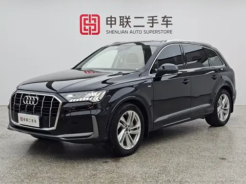 2021 Audi Q7 45 TFSI quattro S line