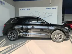 2020 Audi Q5L 40 TFSI, чёрный — фото 3