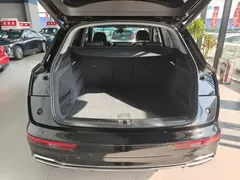 2020 Audi Q5L 40 TFSI, чёрный — фото 15