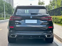 2021 BMW X5 xDrive40i M, чёрный — фото 15