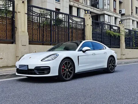 2023 Porsche Panamera 2.9T Platinum