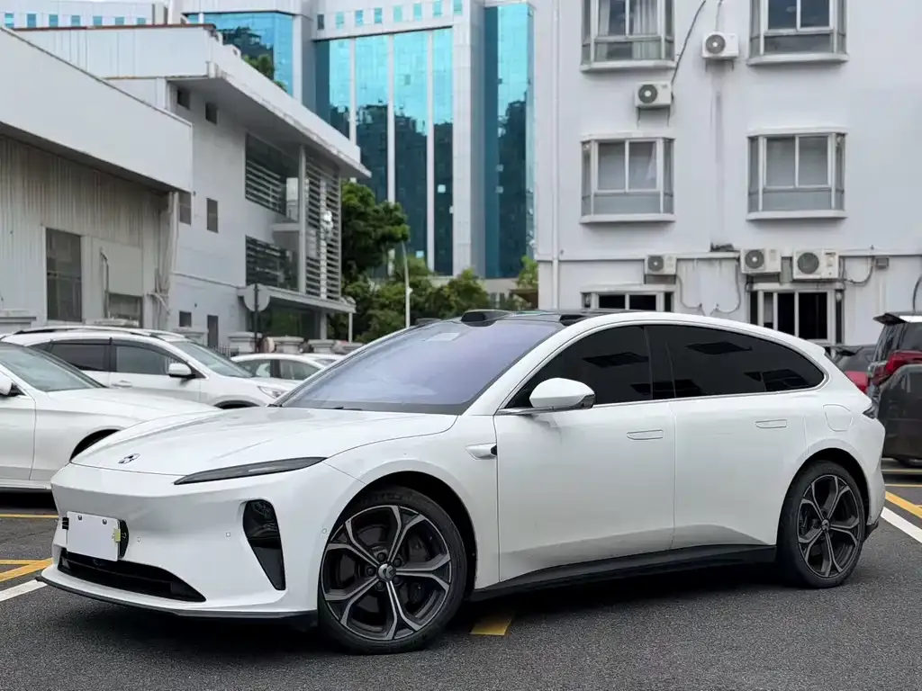 2024 Nio ET5T 75kWh Touring