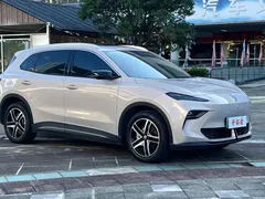 2025 MG ES5 525max RWD Smart Driving — фото 3