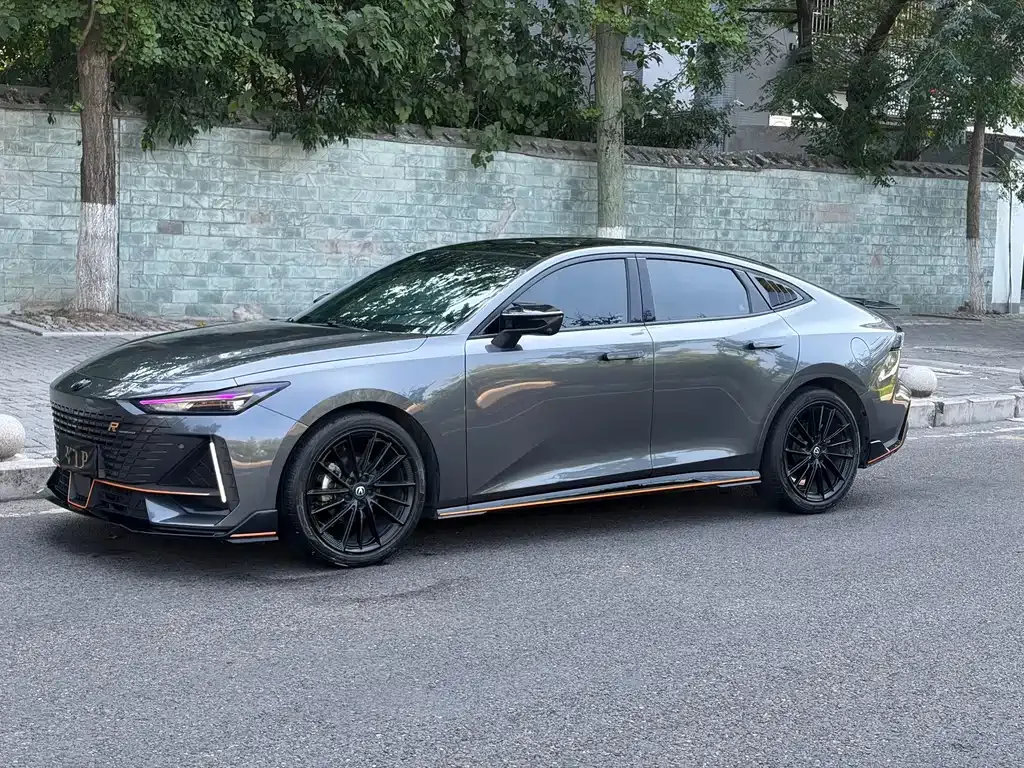 2023 Changan UNI-V 1.5T Sport