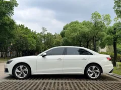2020 Audi A4L 40 TFSI, белый — фото 7