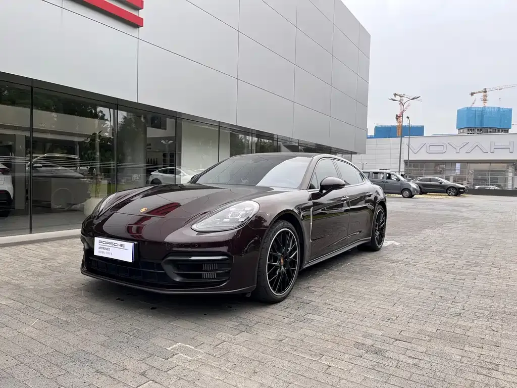 2023 Porsche Panamera 4 2.9T