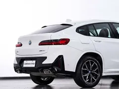 2022 BMW X4 25i M, белый — фото 9