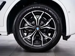 2022 BMW X4 25i M, белый — фото 12