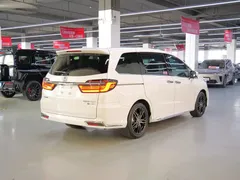 2022 Honda Odyssey 2.0L e:HEV, белый — фото 4