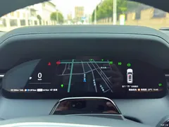 2025 Zeekr 9X Hyper 70kWh, белый — фото 48