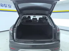 2023 Volkswagen Tayron 330TSI 2WD Plus — фото 4