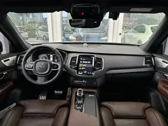 2021 Volvo XC90 7 Seats, чёрный — фото 5