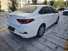 2020 Hyundai Elantra 1.6L AT GL, белый — фото 6