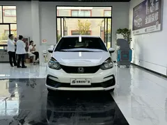 2021 Honda Fit 1.5L CVT, белый — фото 2