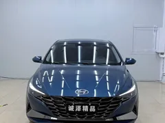 2022 Hyundai Elantra 1.5L CVT LUX Premium, синий — фото 2