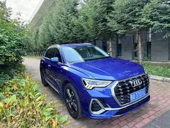 2022 Audi Q3 35 TFSI, синий — фото 3