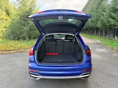 2022 Audi Q3 35 TFSI, синий — фото 7