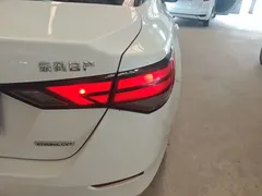 2020 Nissan Sylphy 1.6L XE CVT, белый — фото 8