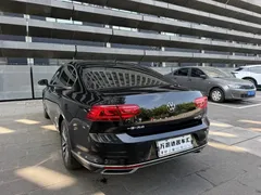 2021 Volkswagen Magotan 330TSI DSG 30, чёрный — фото 6