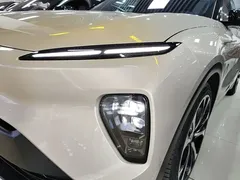2023 Nio ES8 75kWh Executive — фото 24