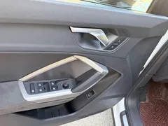 2022 Audi Q3 35 TFSI, белый — фото 13