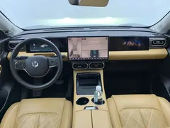2024 Leapmotor C11 300 Premium — фото 17