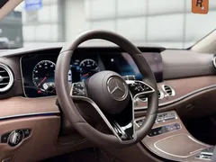 2022 Mercedes-Benz E-Class E 300 L Fashion, чёрный — фото 14