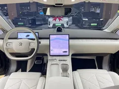 2024 Nio ET7 75kWh Executive Signature, чёрный — фото 11